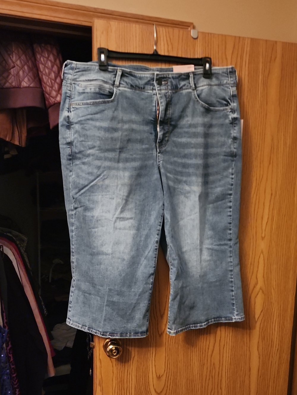 NYDJ Light Blue Cropped Stretch Jeans - Ankle Length